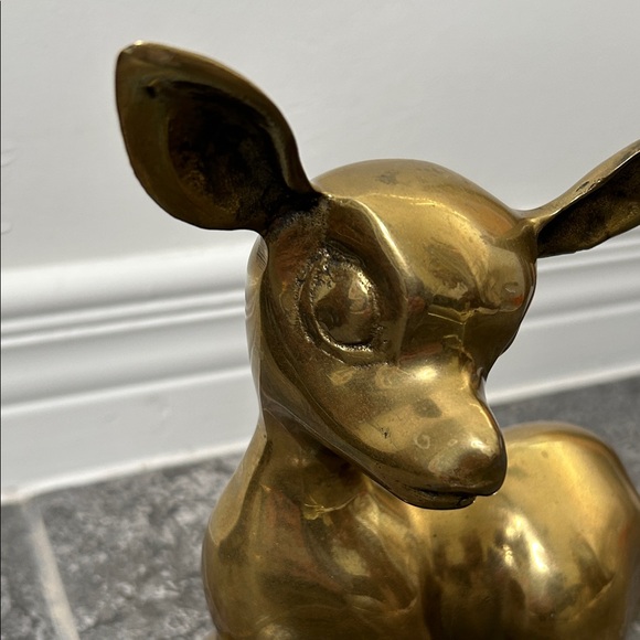 Vintage Brass Fawn Deer Sculpture 6.5"x6" Spring Home Decor Sitting Baby Deer - Picture 15 of 16